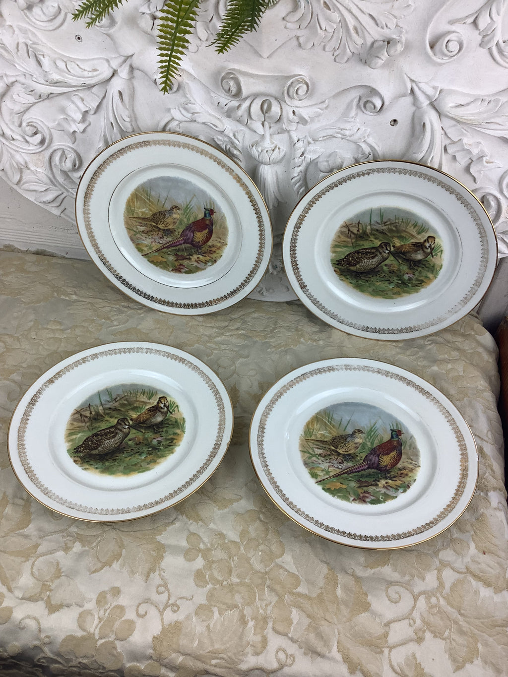 4 Assiettes plates en porcelaine de Limoges France décor gibier/chasse