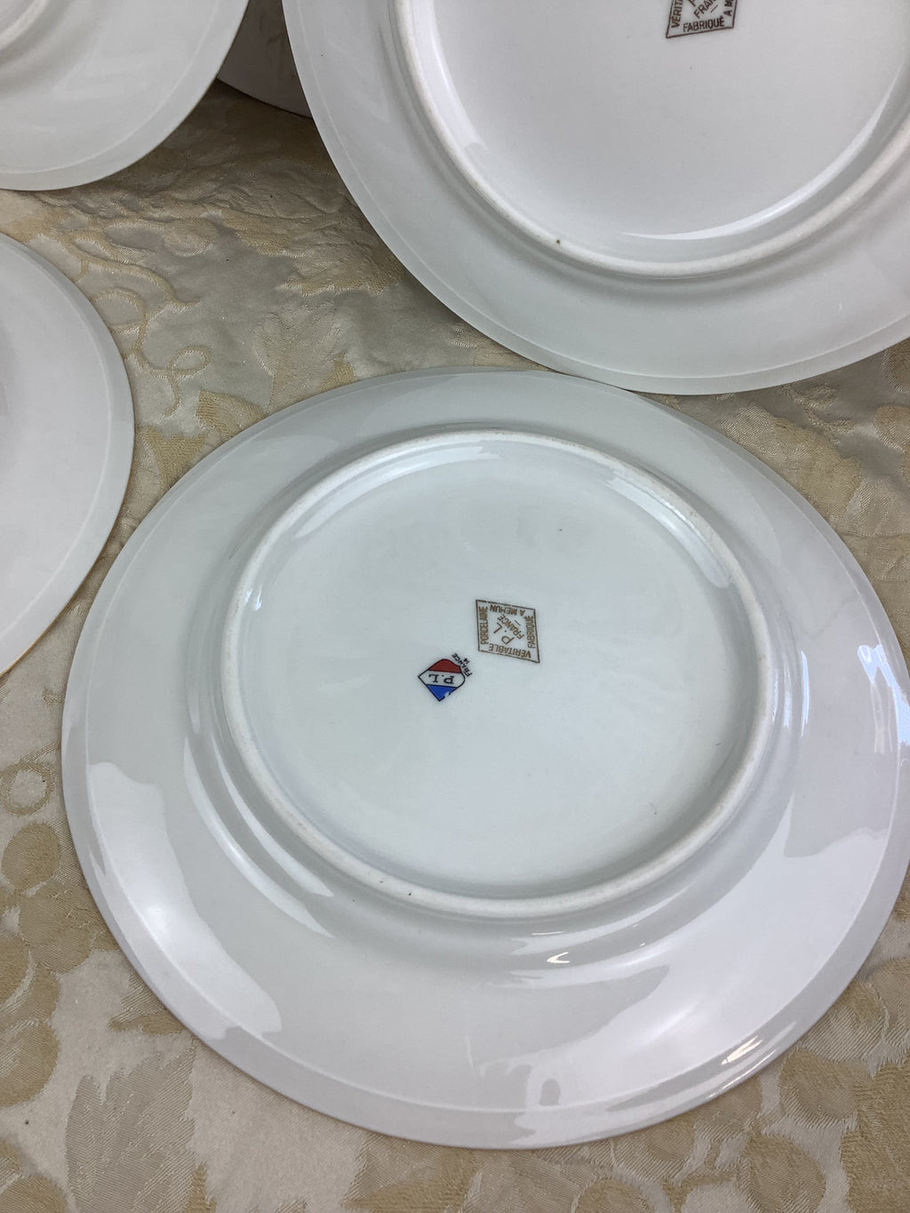4 Assiettes plates en porcelaine de Limoges France décor gibier/chasse