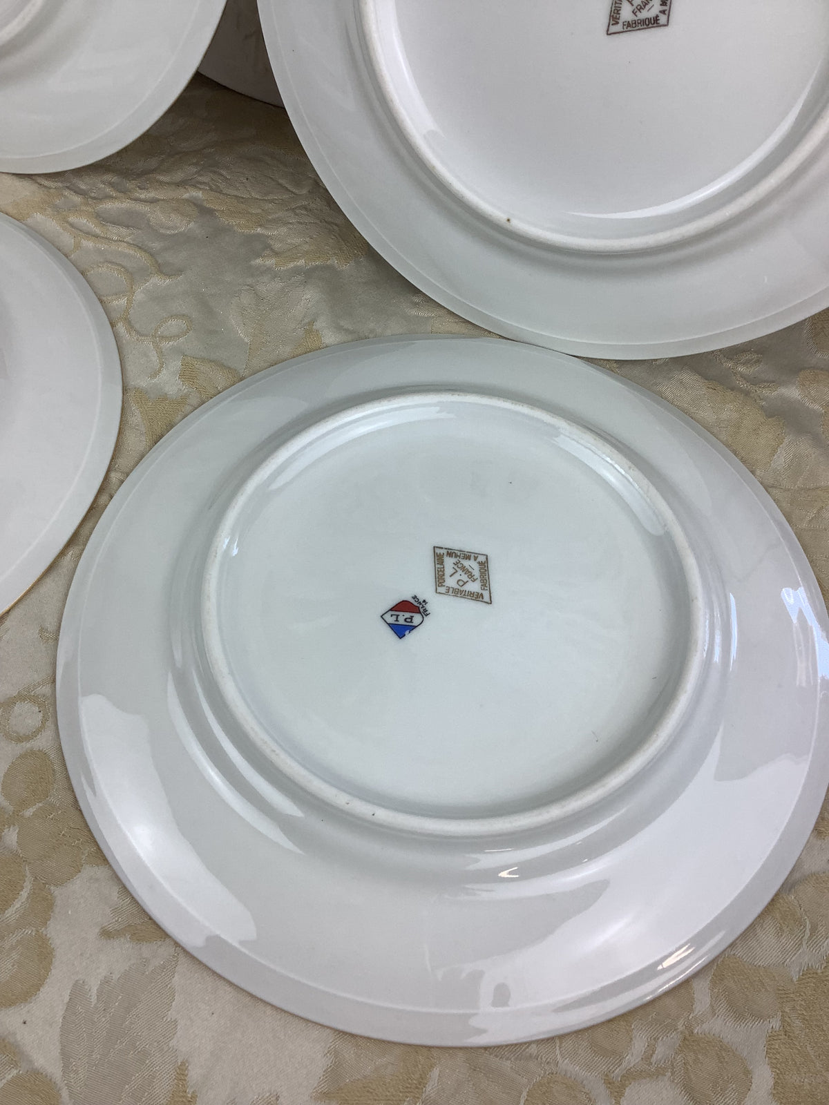 4 Assiettes plates en porcelaine de Limoges France décor gibier/chasse