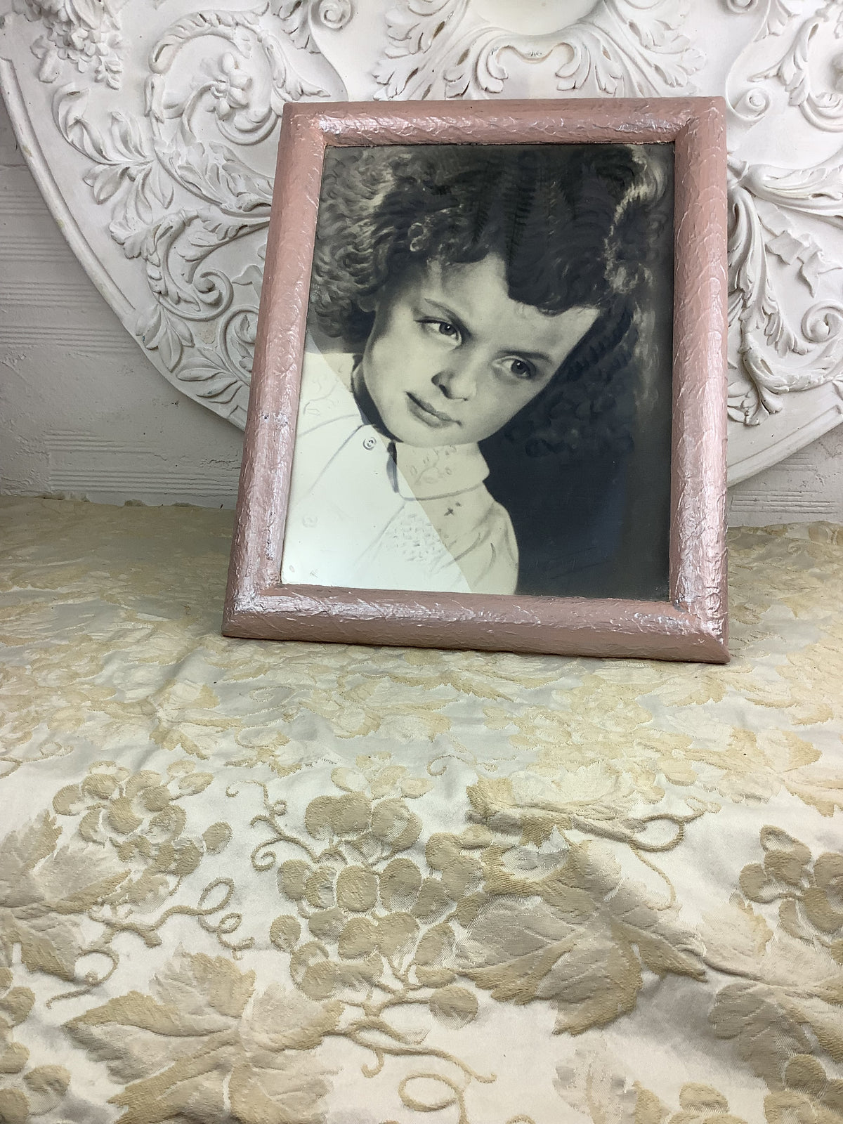 Ancien Cadre Portrait au fusain