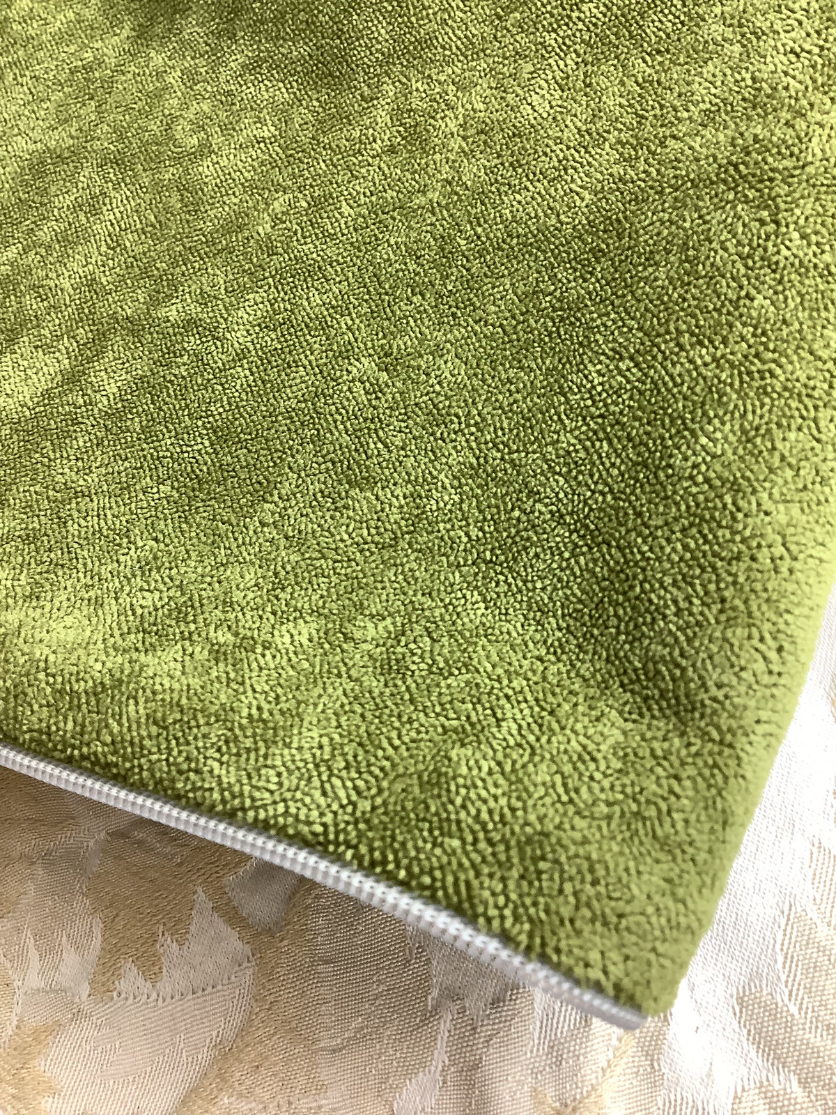 Two antique rectangular cushion covers in moss green short-pile velvet — Ref. 186