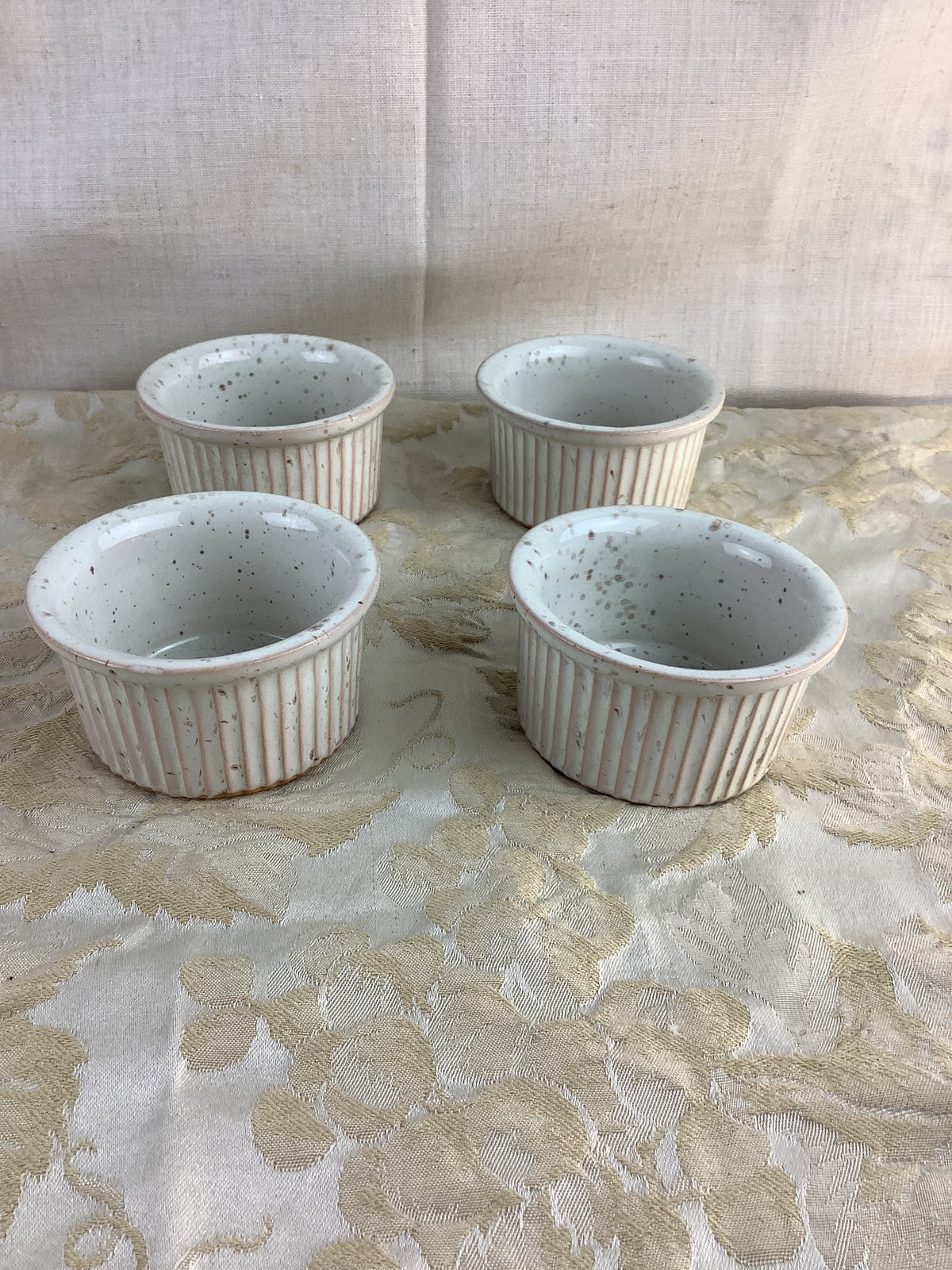 4 anciens moules à flan Digoin - Réf 16A