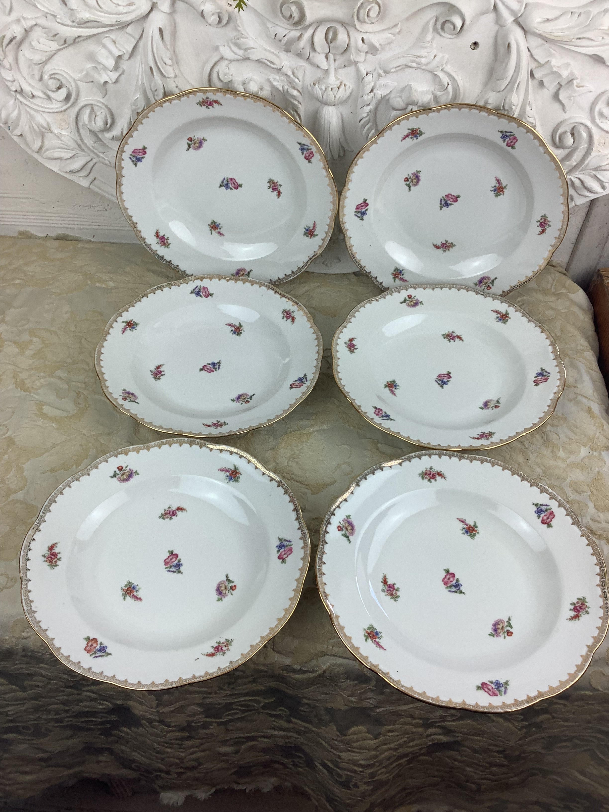 6 Assiettes Creuses anciennes Porcelaine de Limoges France