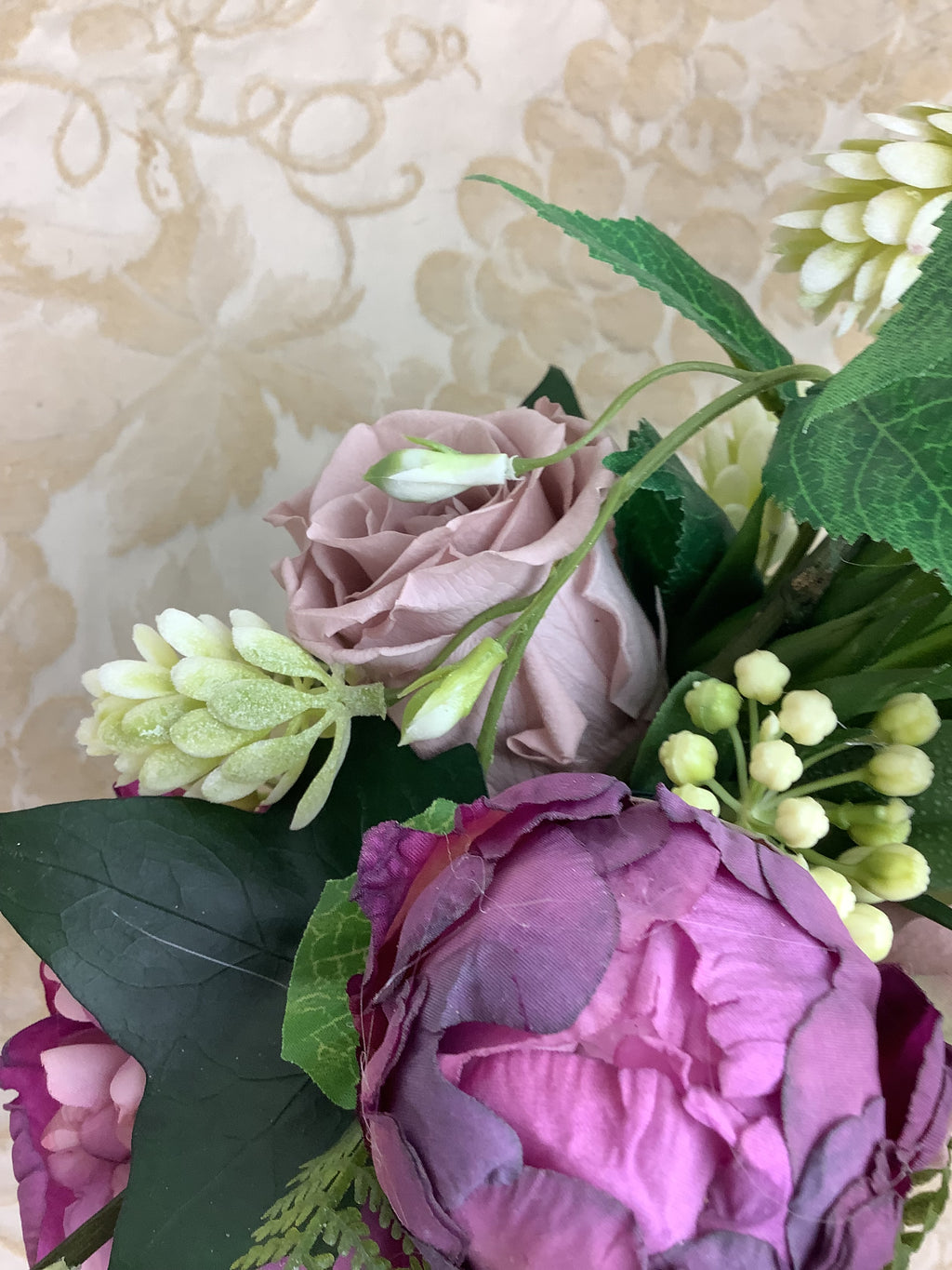 Composition florale C6-roses et pivoines
