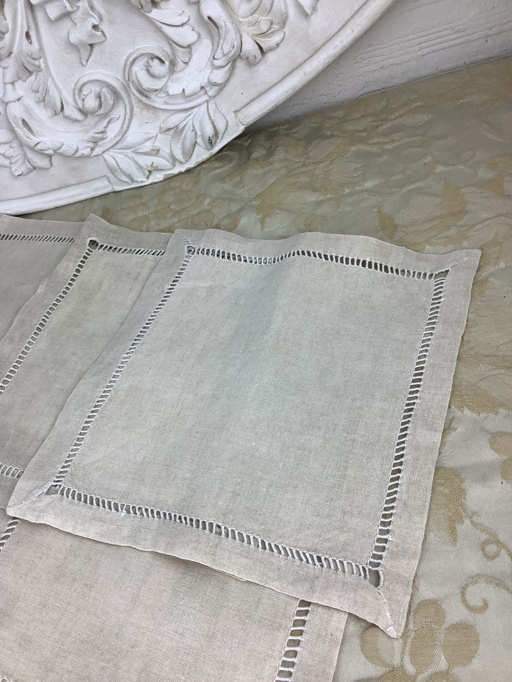 6 petites serviettes de table en lin ancien