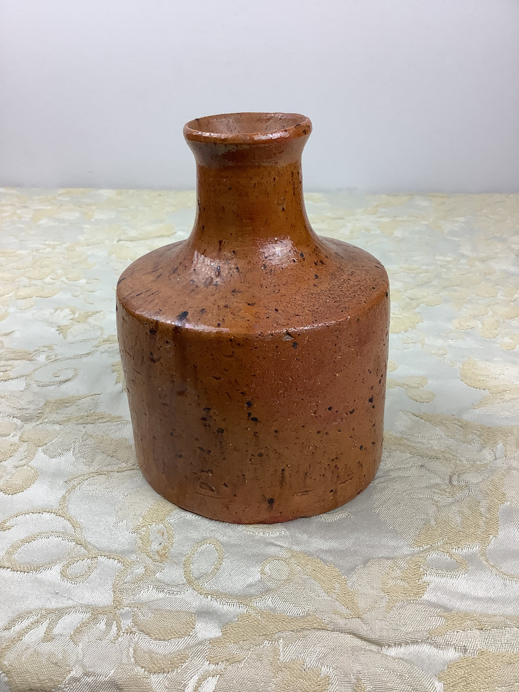 Ancien petit vase bouteille en terre cuite émaillée - Réf. : 12W