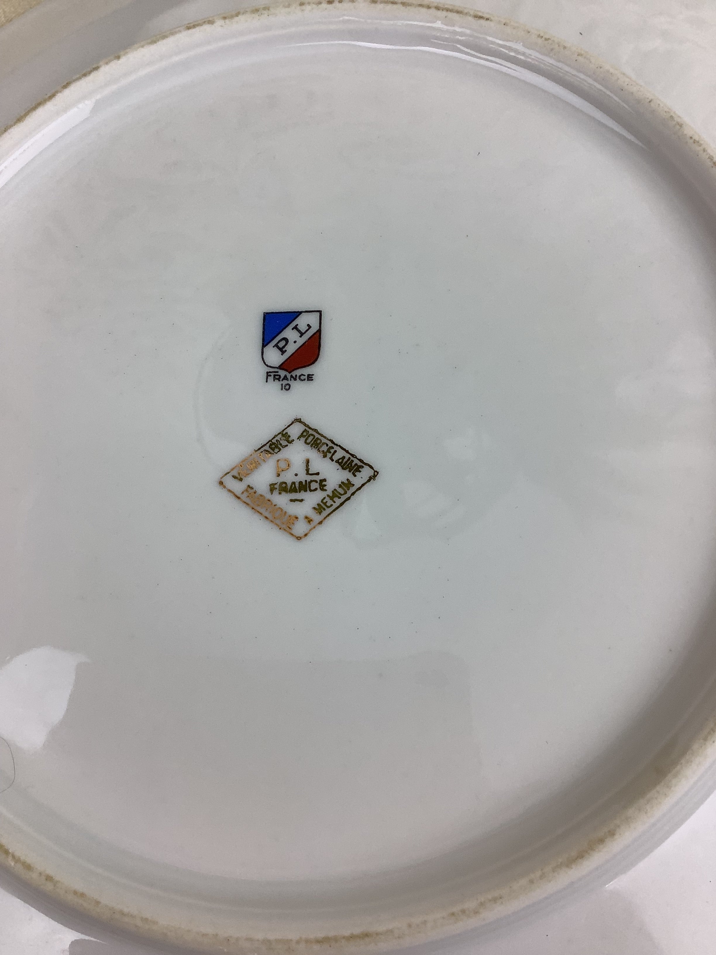Ancien Plat à dessert en Porcelaine de Limoges France