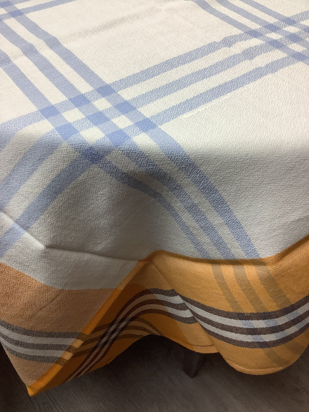 Nappe vintage à carreaux bleu ciel et orange avec 6 serviettes monogrammées MCB -Ref 110