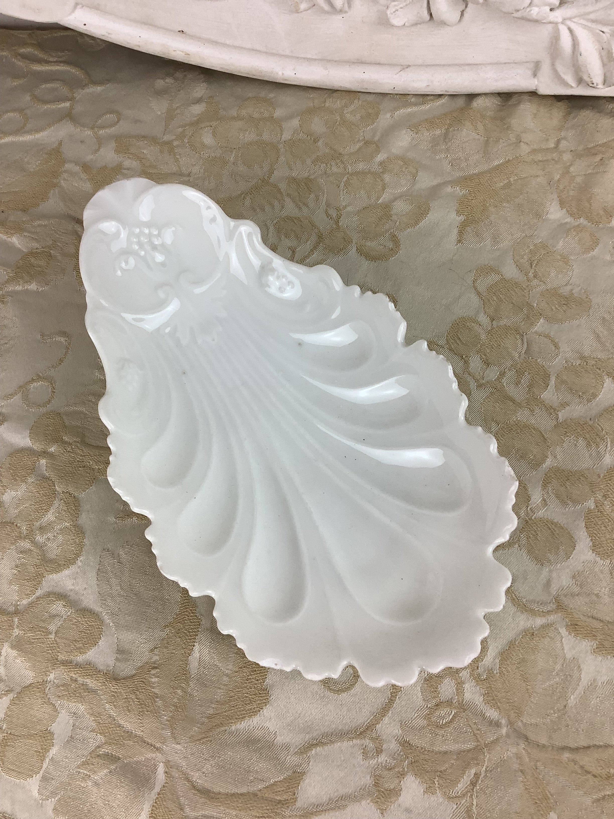 Coupelle ancienne Porcelaine blanche