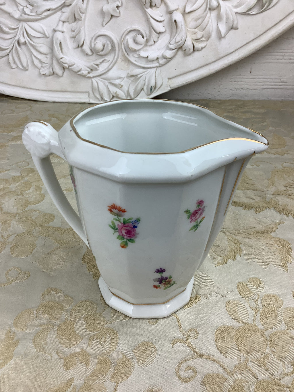 Petit pot à lait Porcelaine France