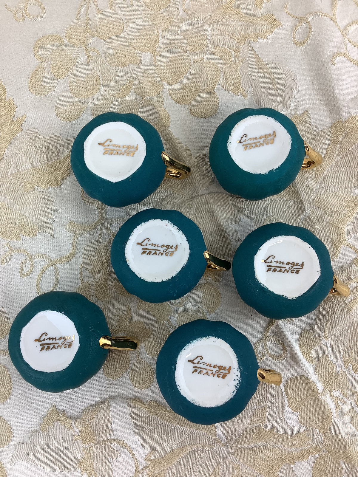 6 mini tasses en porcelaine de Limoges France
