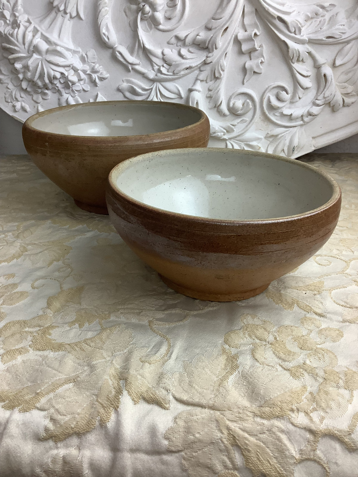 Lot de 2 bols anciens en grès émaillé – Poterie d’Argent-sur-Sauldre – Réf. 29M