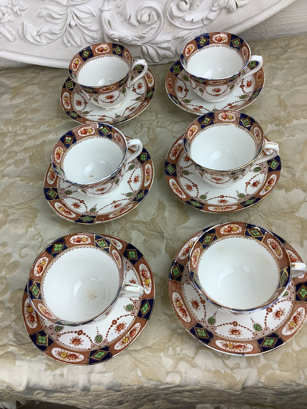6 Tasses et 6 Soucoupes-Service à thé ancien anglais Doric Bone China -Ref 10A