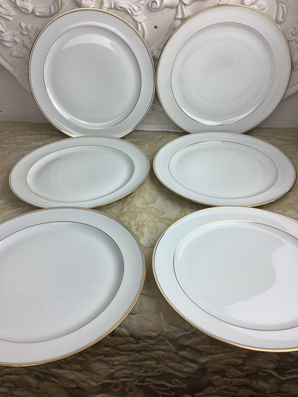 6 assiettes plates en porcelaine de Limoges – Réf. 27I