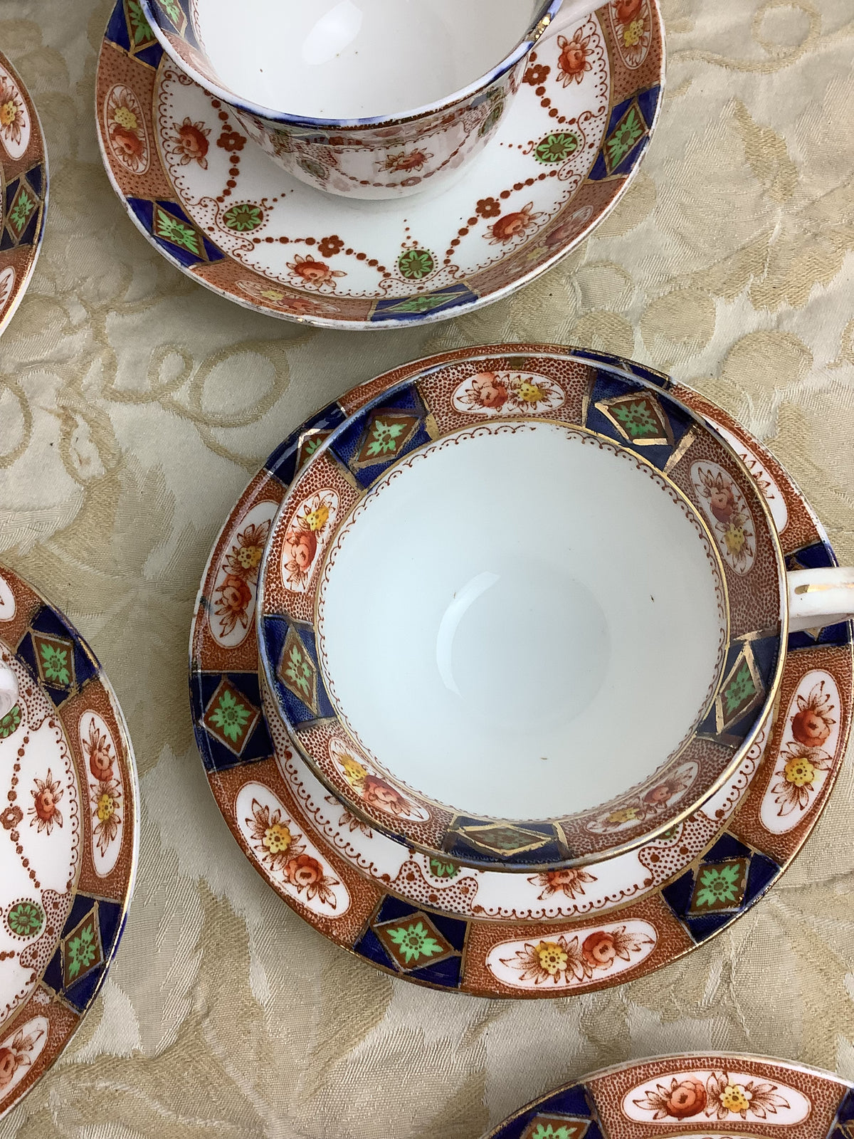 6 Tasses et 6 Soucoupes-Service à thé ancien anglais Doric Bone China -Ref 10A