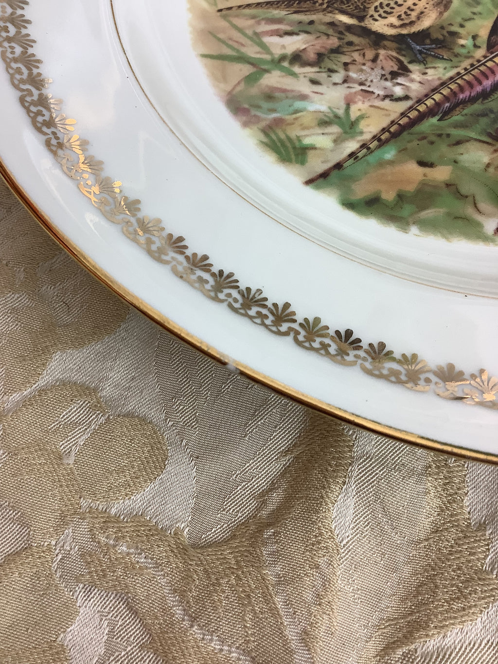4 Assiettes creuses anciennes en Porcelaine Limoges France décor gibier/chasse