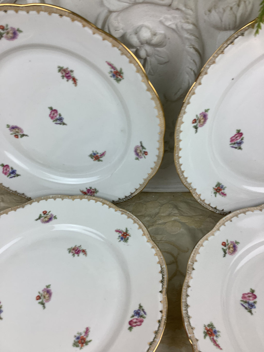 6 Assiettes plates anciennes Porcelaine Limoges France