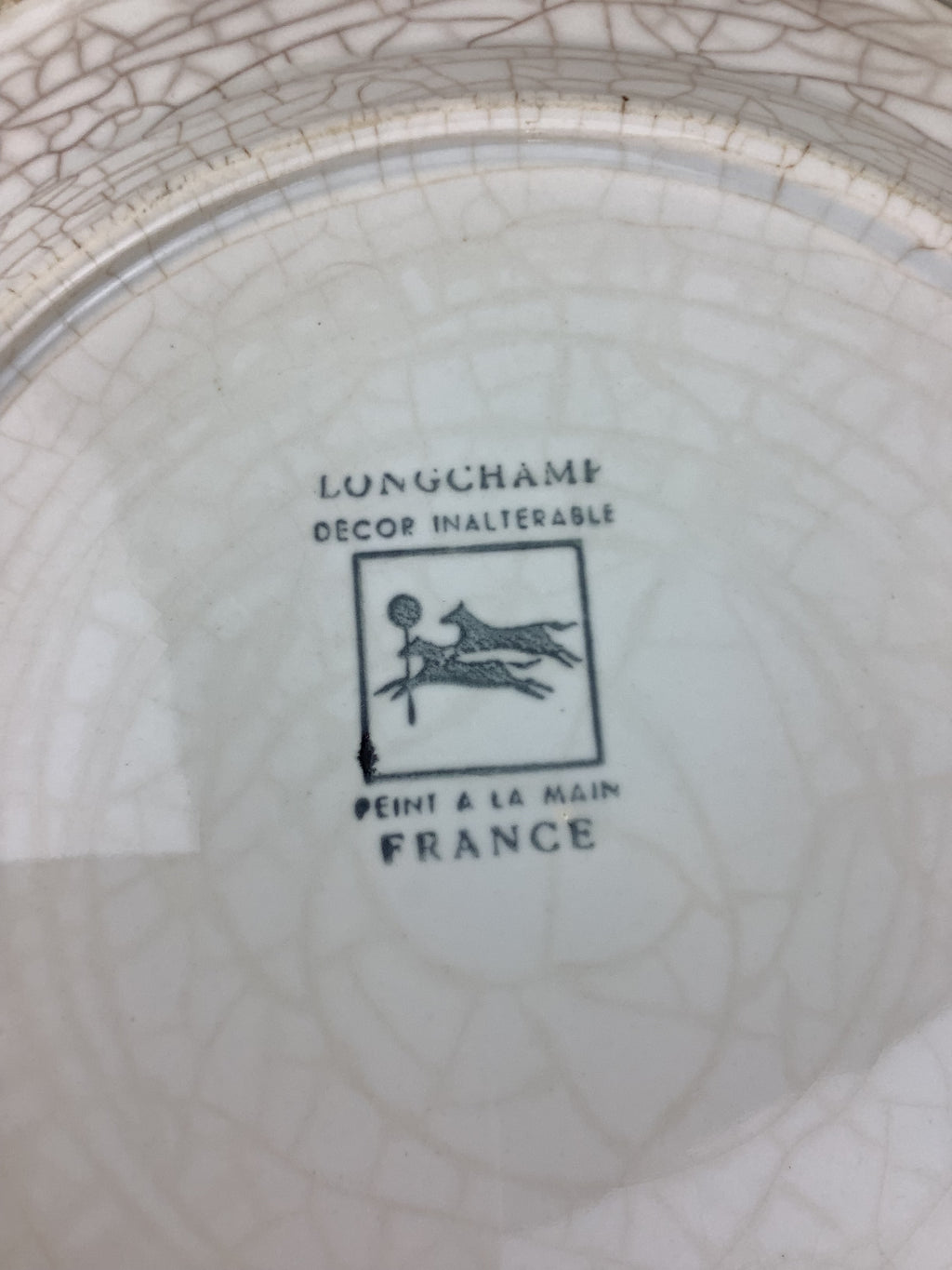 Lot de 6 assiettes plates octogonales de la manufacture Longchamp./ Réf 25V