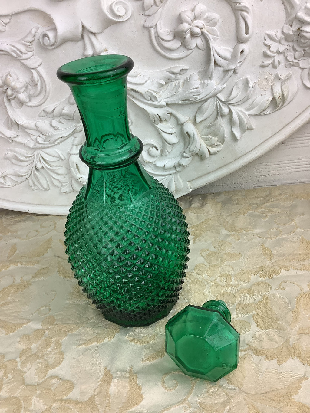 Carafe ancienne en verre épais de couleur verte - Réf 25R