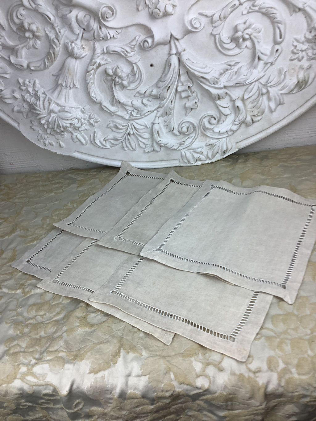 6 petites serviettes de table en lin ancien