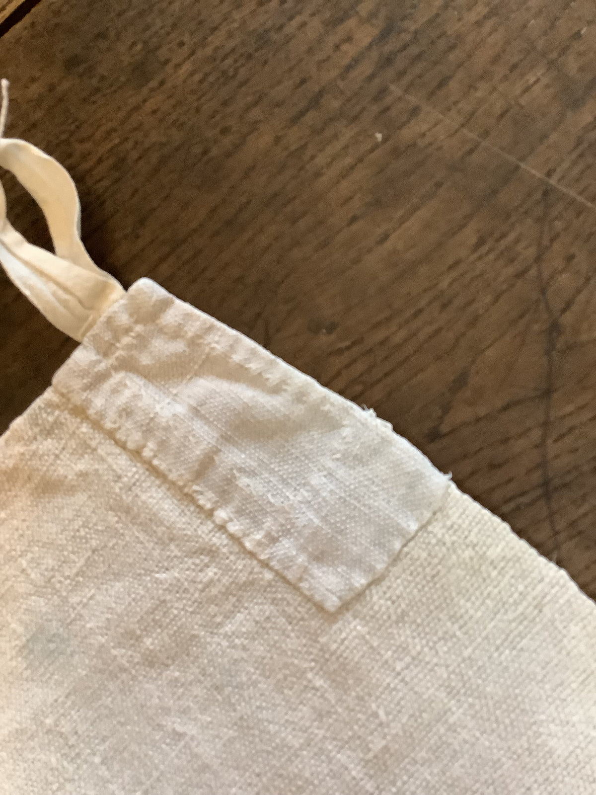 Ancien torchon en toile rustique – Réf. 179