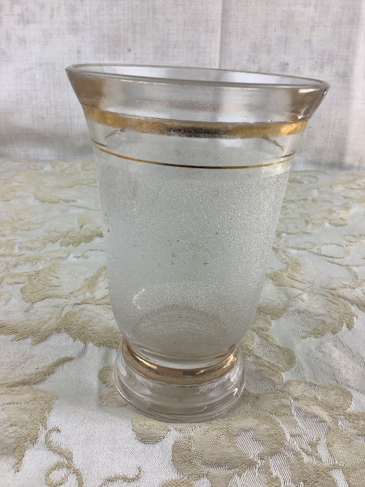 Vase vintage en verre transparent à liserés dorés – Réf. 20M
