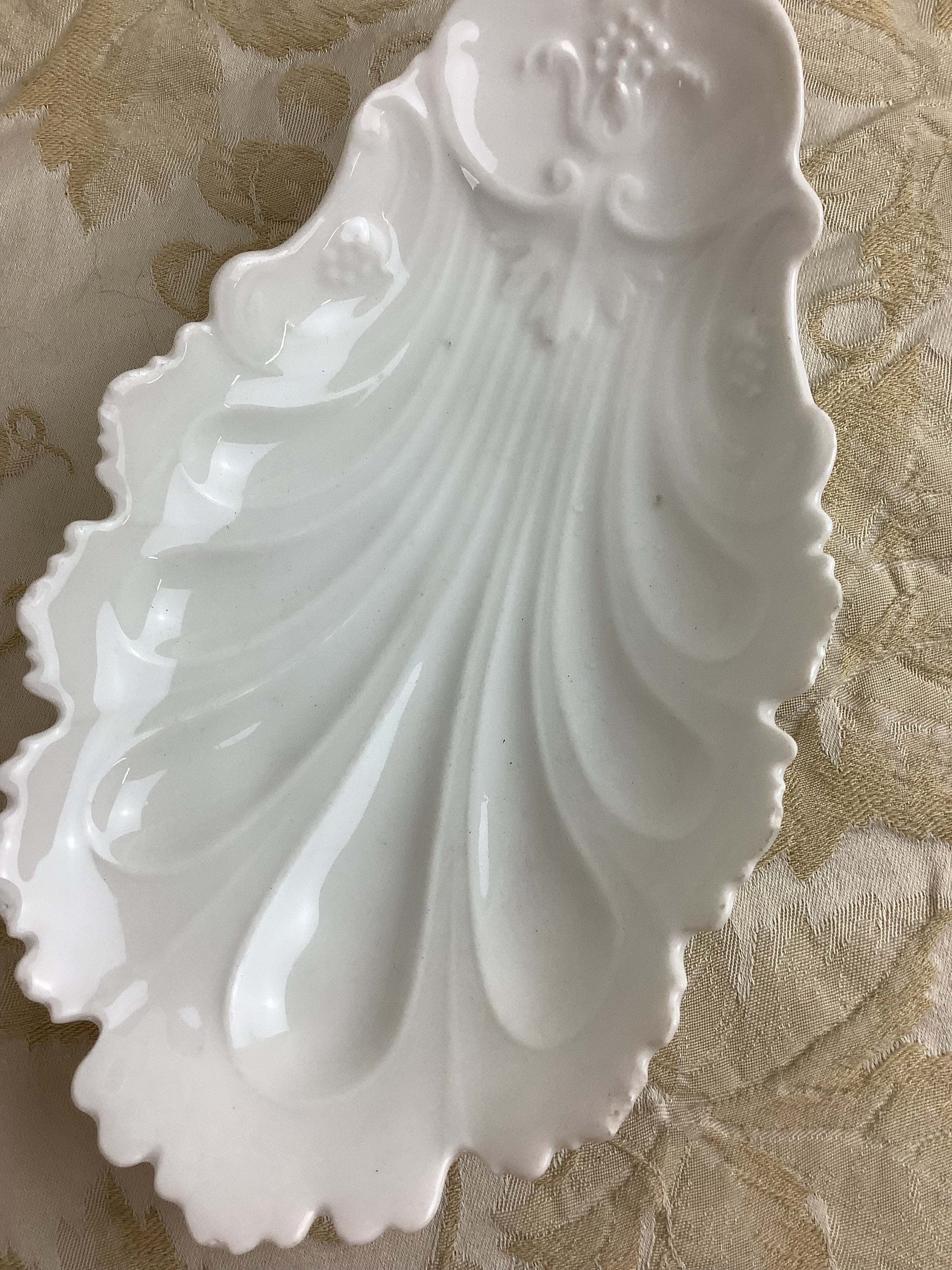 Coupelle ancienne Porcelaine blanche