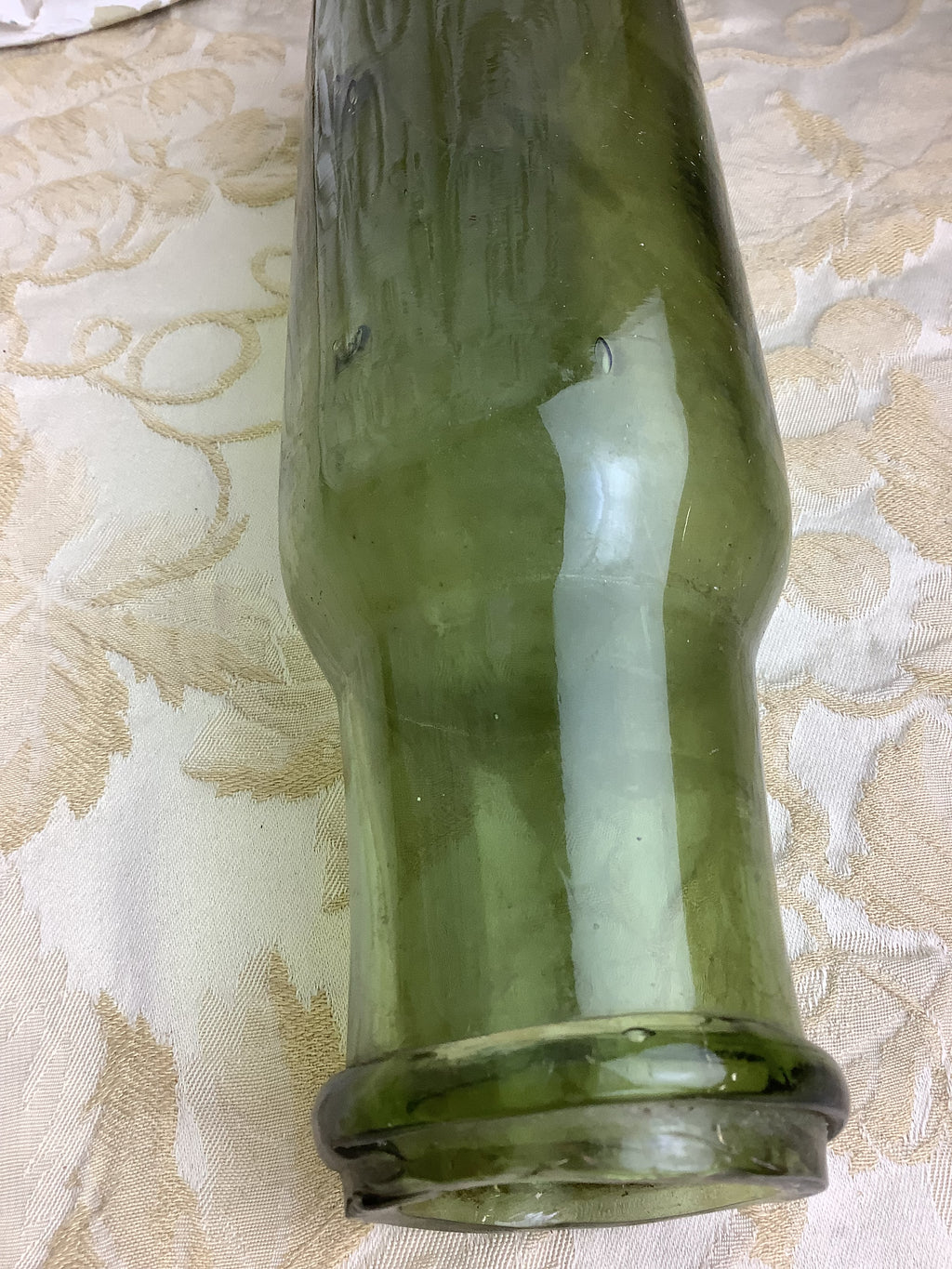Ancienne bouteille de conservation en verre soufflé vert olive, type gueulard – Ref 29I