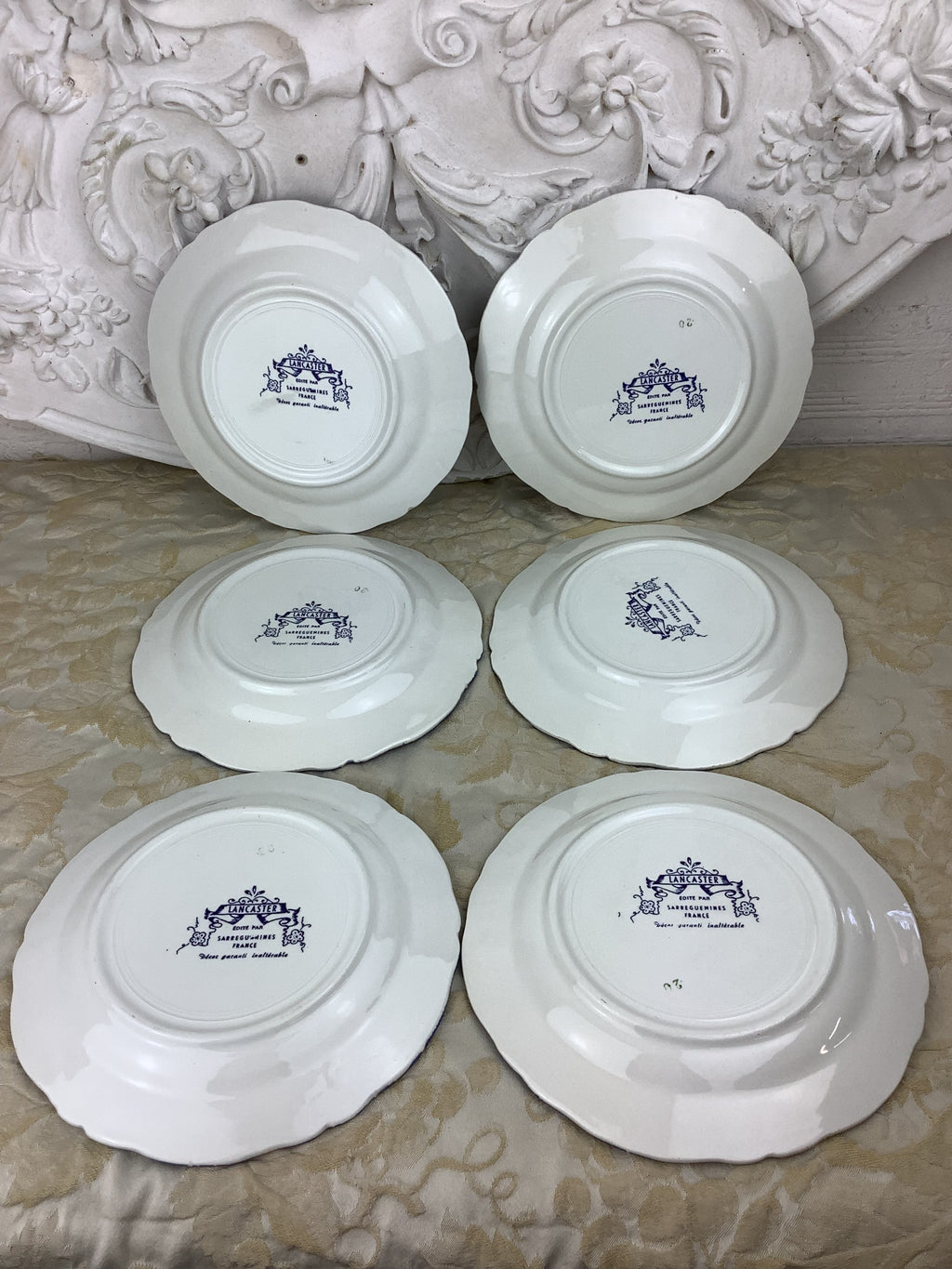 6 Assiettes anciennes Lancaster éditées par Sarreguemines Ref 25w