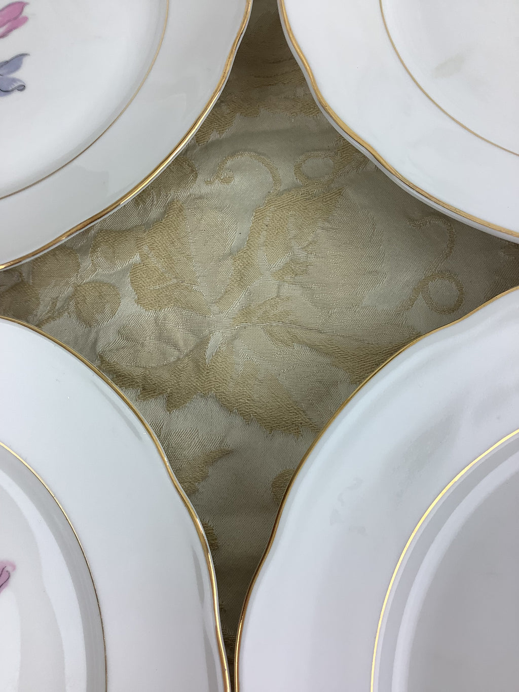 6 Assiettes plates anciennes Porcelaine de Limoges France