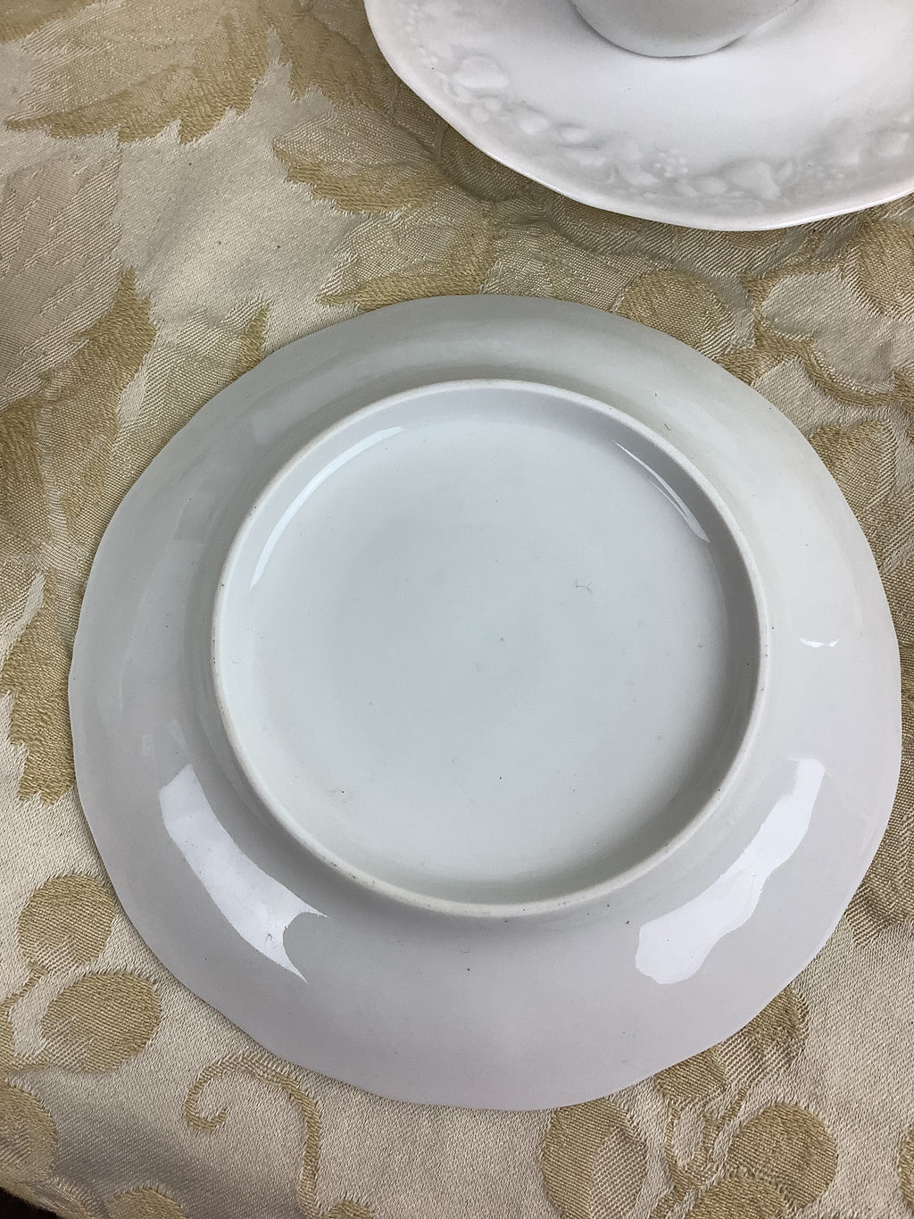 Lot de 6 tasses et soucoupes anciennes en porcelaine blanche – Réf. 23B