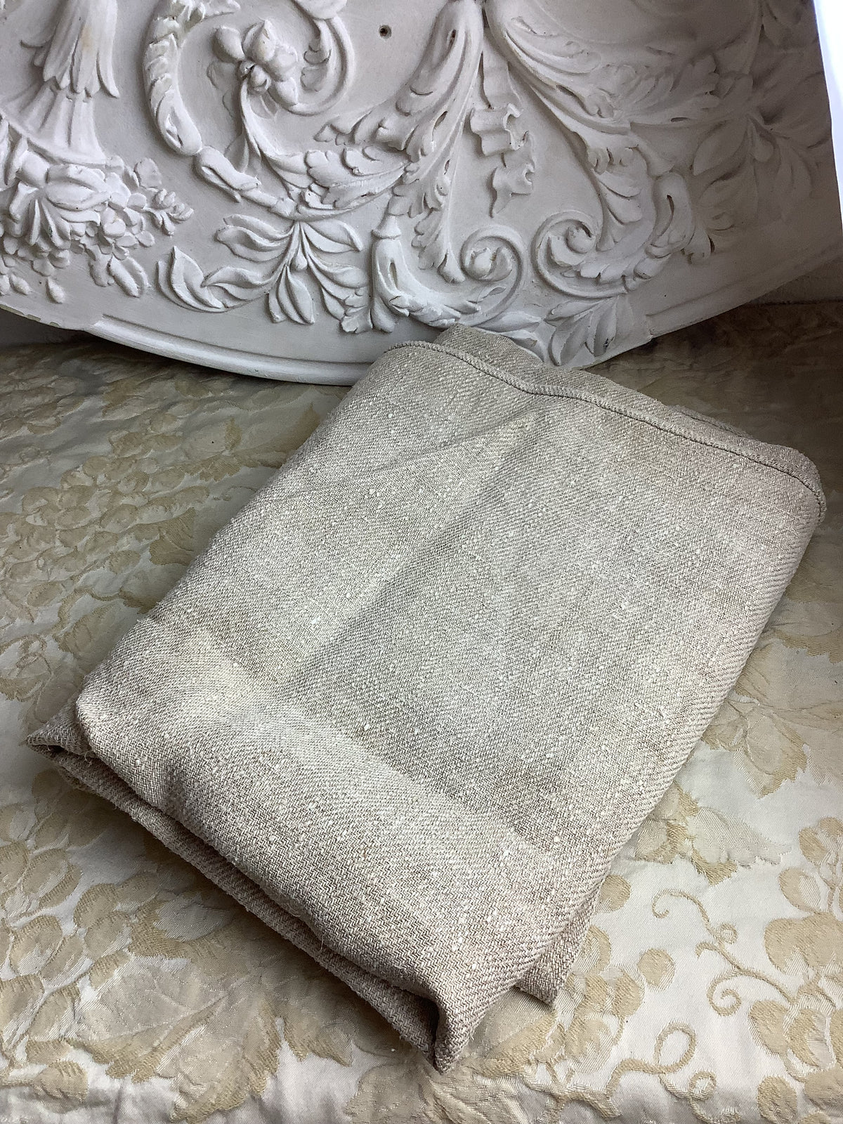 Coupon de toile ancienne en chevrons – Charme rustique d’autrefois- Ref 188