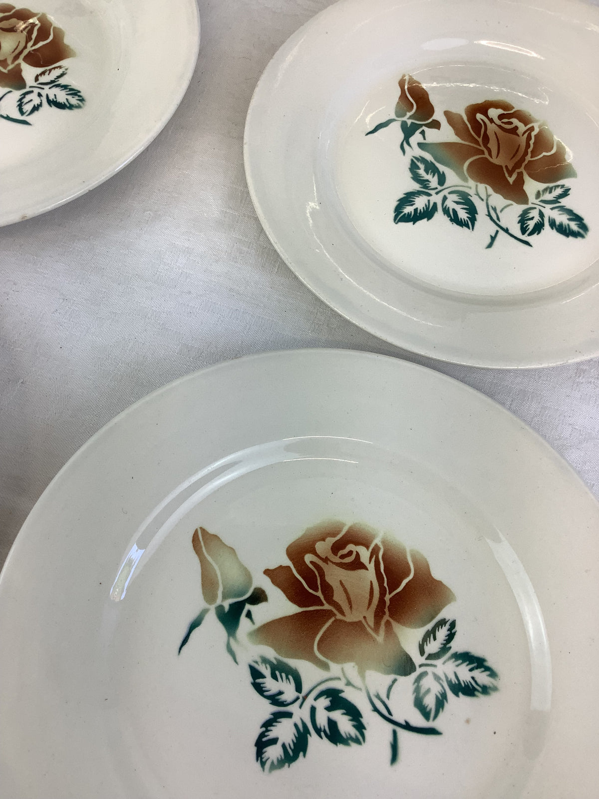 6 assiettes plates anciennes Digoin-Sarreguemines – Modèle Choc – Réf. 6L