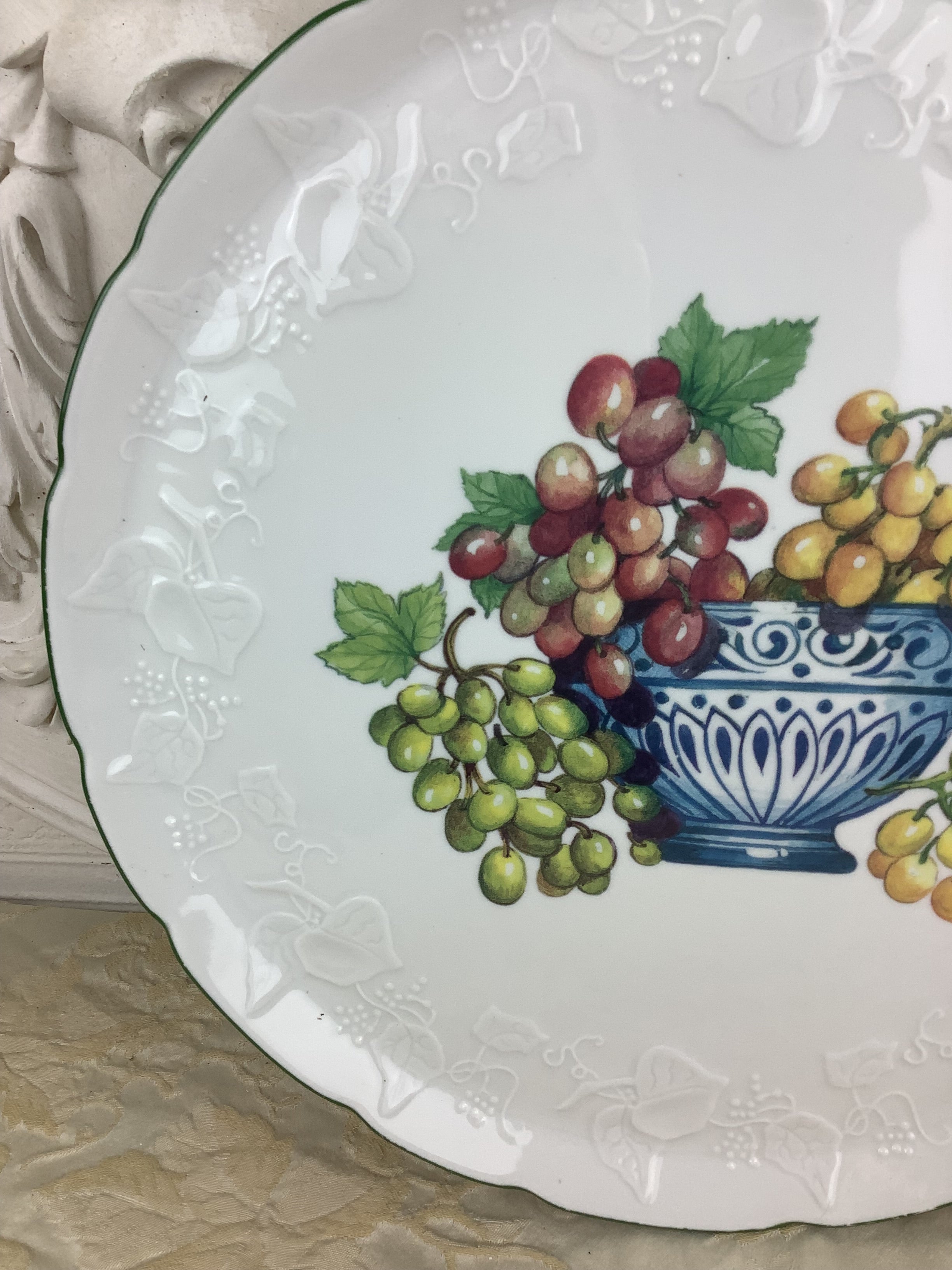 Ancien Grand Plat rond en Porcelaine de Limoges France