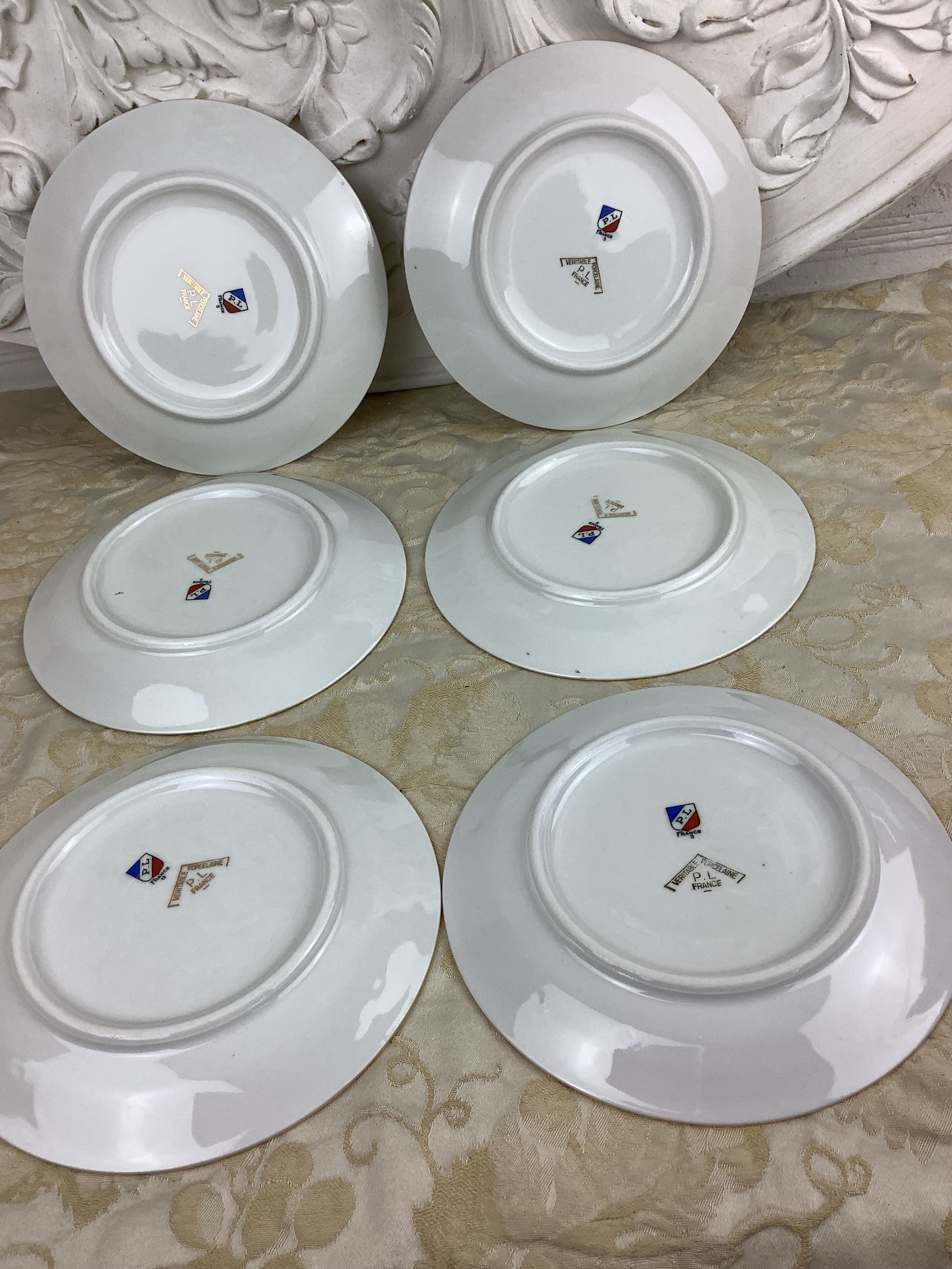 6 Assiettes à dessert anciennes en Porcelaine de Limoges France