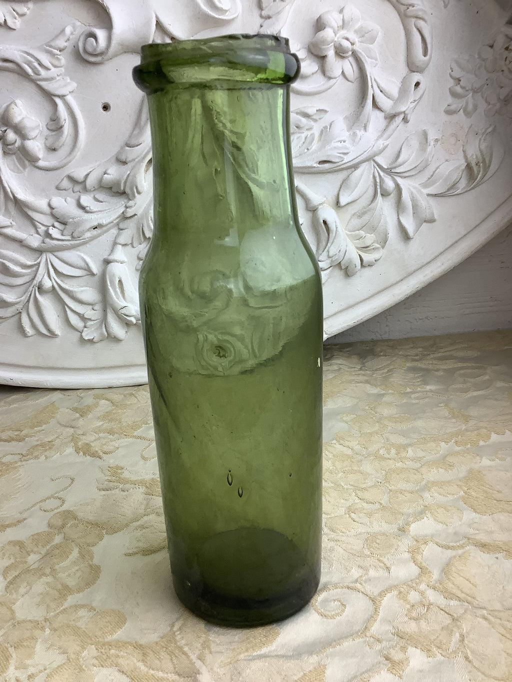 Ancienne bouteille de conservation en verre soufflé vert olive, type gueulard – Ref 29I
