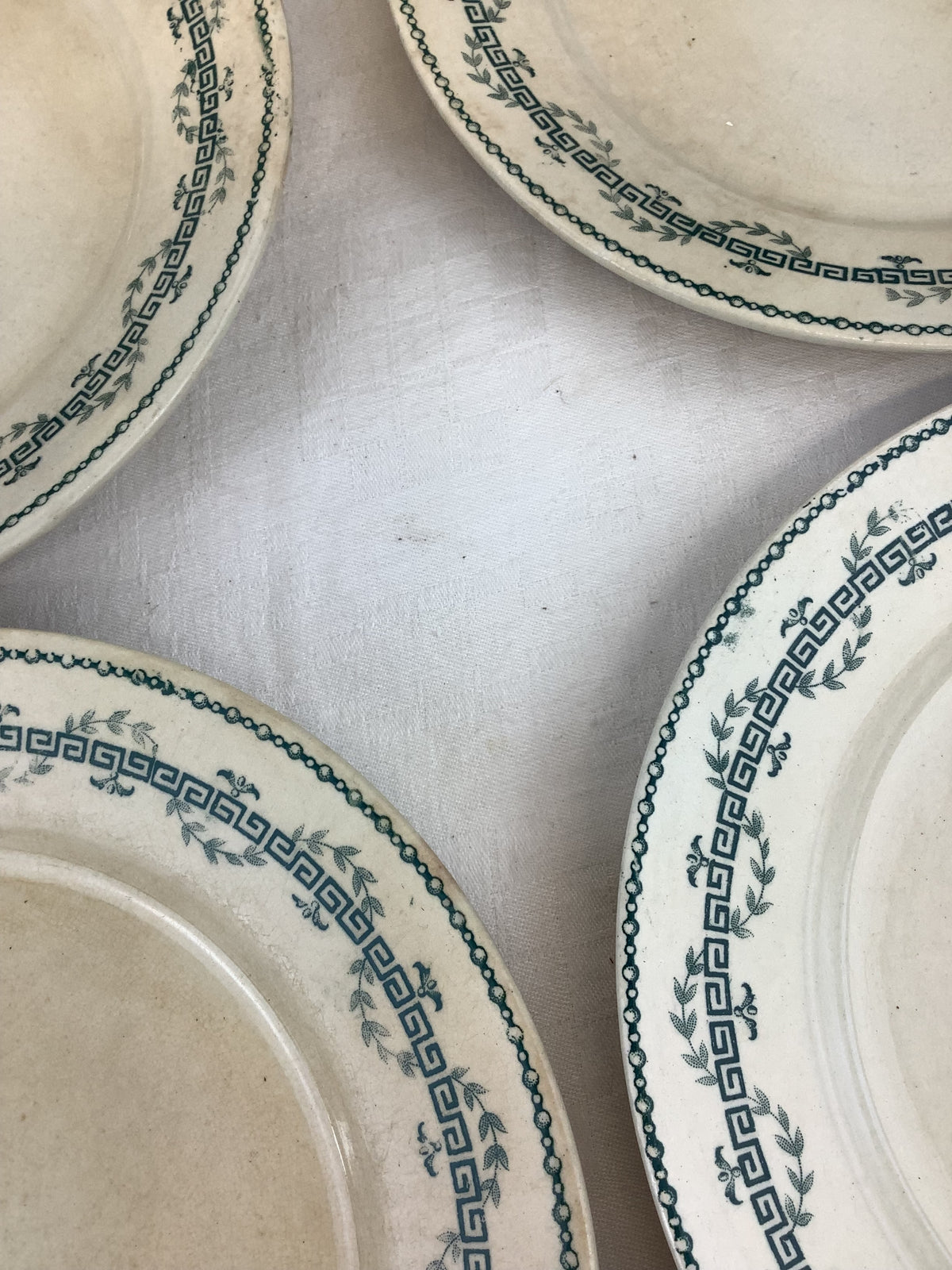 Lot de 6 assiettes plates anciennes Gien modèle Austerlitz – Réf. 8D