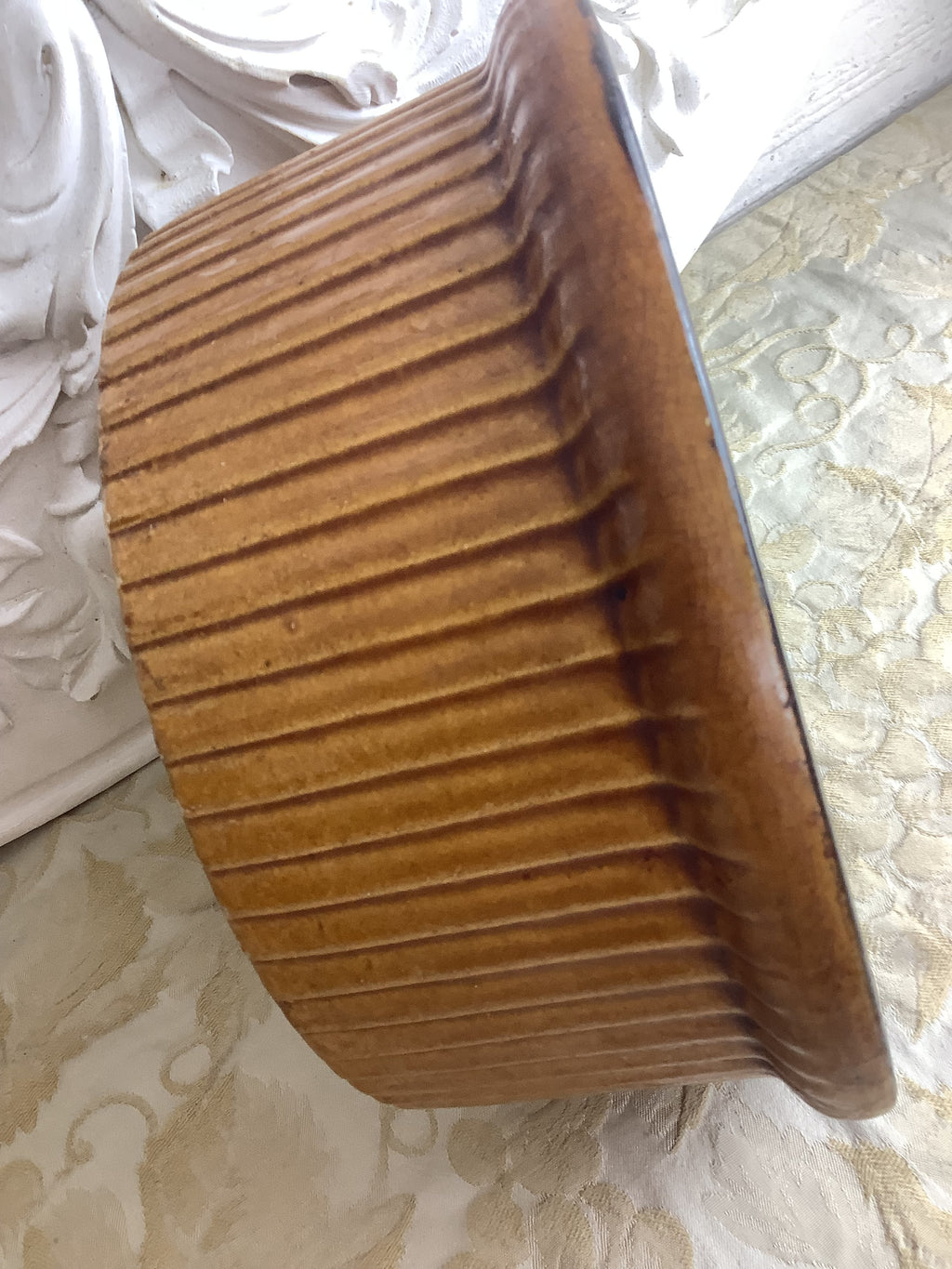 Plat à four ancien en grès vernissé brun, manufacture alsacienne – Ref. 27C