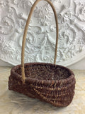 Ancien panier Bressan en osier brut, panier à œufs traditionnel – Ref. 27M