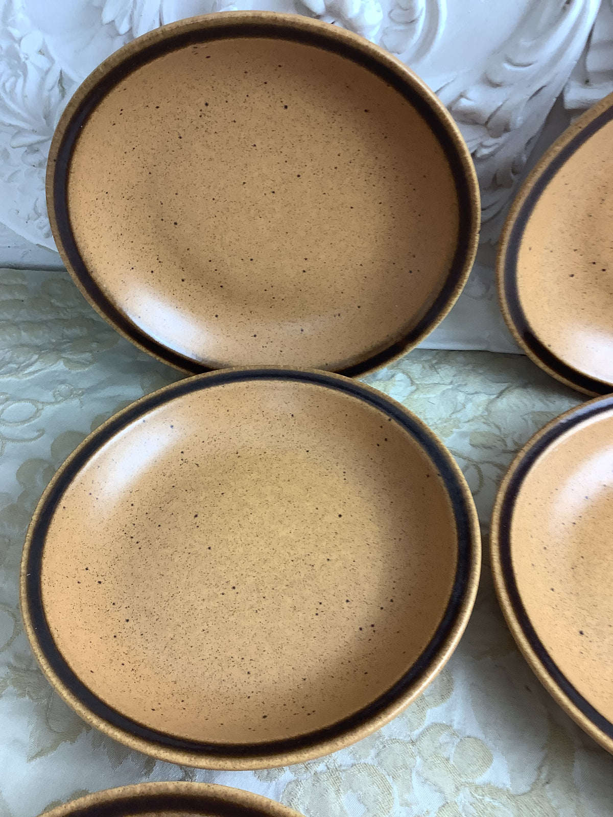 Lot de 6 assiettes creuses Sarreguemines France, grès La Bourgogne – Ref. 27F