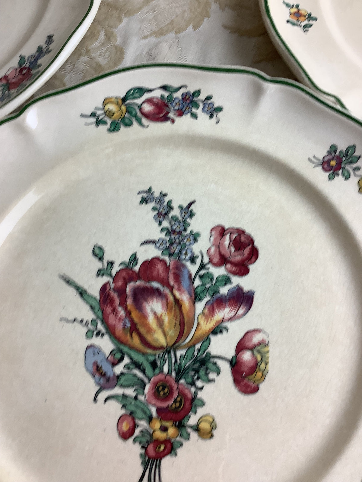 Lot de 6 assiettes plates anciennes Villeroy & Boch, modèle Vieux Strasbourg – Réf. 27N