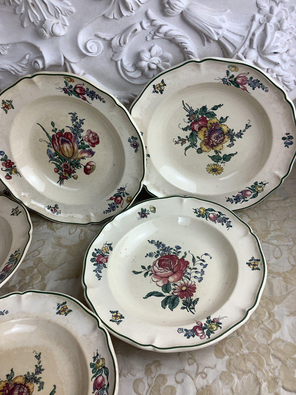 Lot de 6 assiettes creuses anciennes Villeroy & Boch, modèle Vieux Strasbourg – Réf. 27O